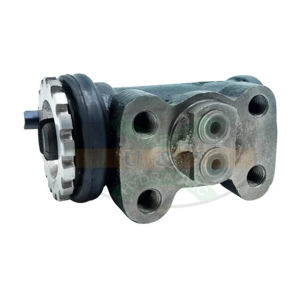 Rear Wheel Brake Cylinder Mazda-T3500